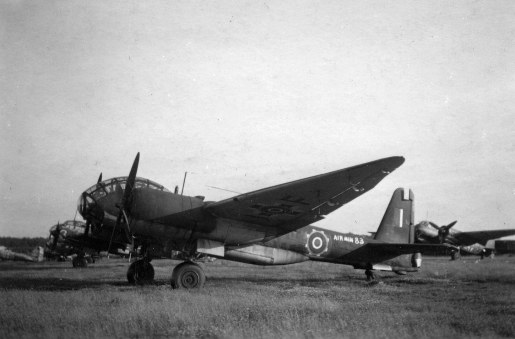 Junkers%20Ju388L-1-V6%20-%20W.Nr.500006%20-%20coded%20PEIF%20and%206%20of%20unknown%20unit%20-%20scrapped%201948.-Lubeck%20July%2045.jpg