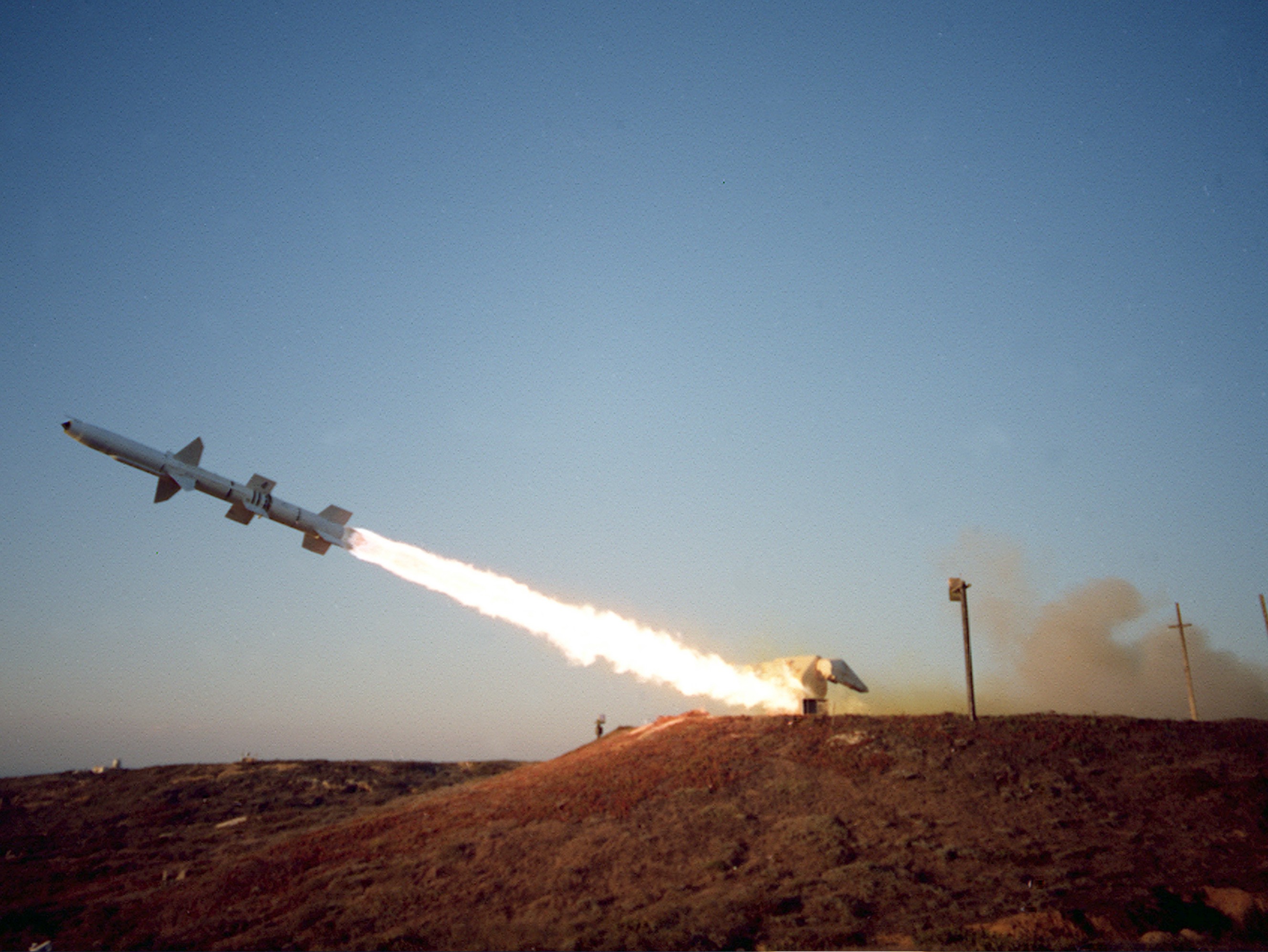 MQM-8G_Vandal_missile_launch_1999.jpg