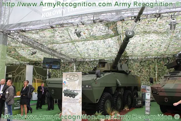 Rosomak_wheeled_armoured_vehicle_with_CT-CV_CMI_Defence_turret_MSPO_2011_002.jpg