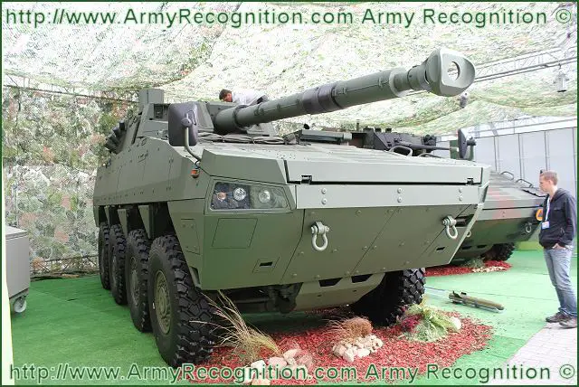 Rosomak_wheeled_armoured_vehicle_with_CT-CV_CMI_Defence_turret_MSPO_2011_003.jpg