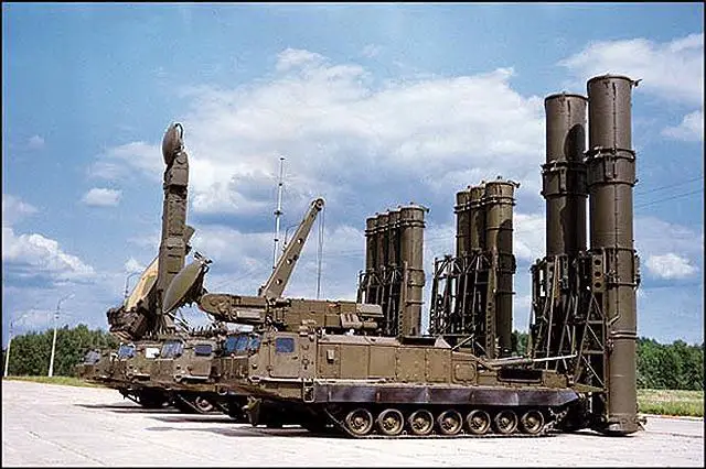 S-300V_9K81_Antey-300_SA-12_ground-to-air_defence_missile_system_Russia_Russian_army_defence_industry_military_technology_640.jpg
