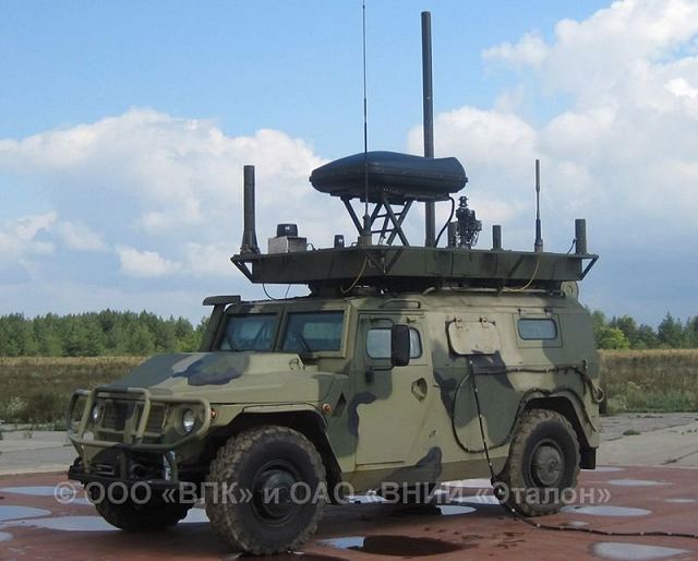 Tigr-M_MKTK_REI_PP_electronic_warfare_system_Leer-2_on_wheeled-armoured_vehicle_Russia_Russian_army_001.jpg