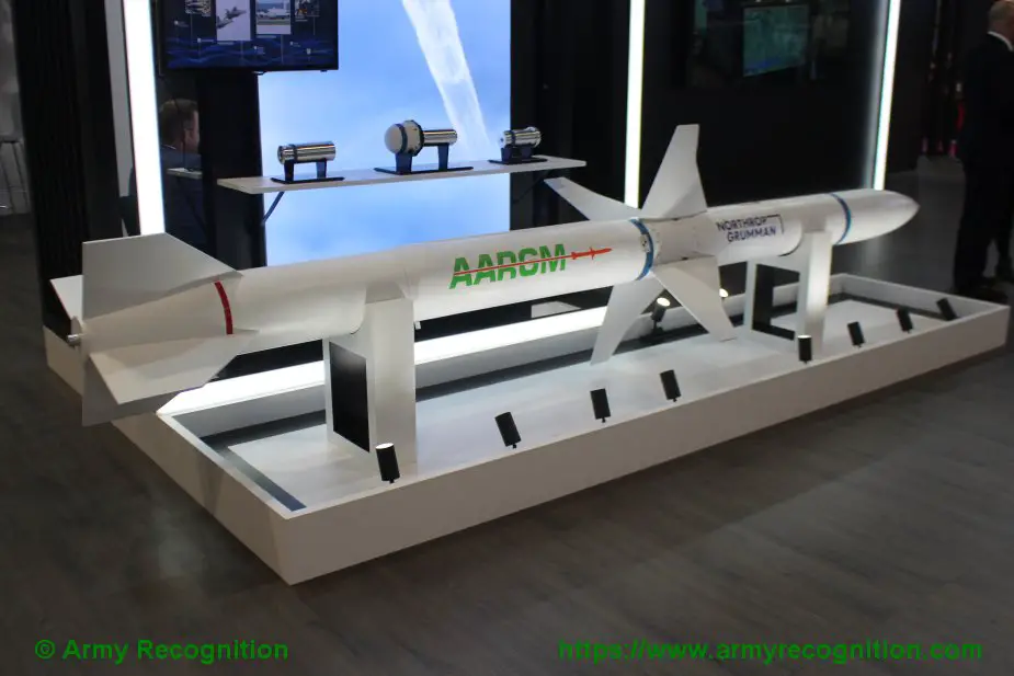 Northrop_Grumman_showcases_AGM-88E_AARGM_missile.jpg