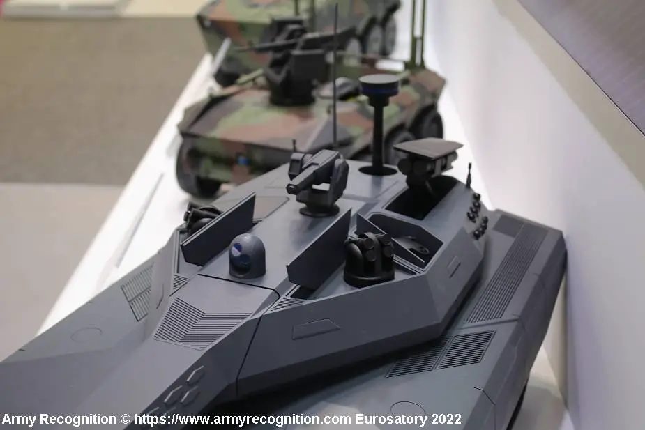 South_Korea_unveils_its_Next_Generation_Main_Battle_Tank_concept_by_Hyundai_Rotem_925_002.jpg