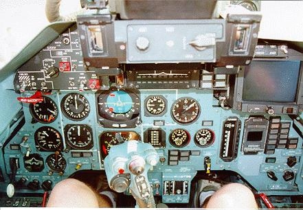 Su-33_Cockpit.jpg