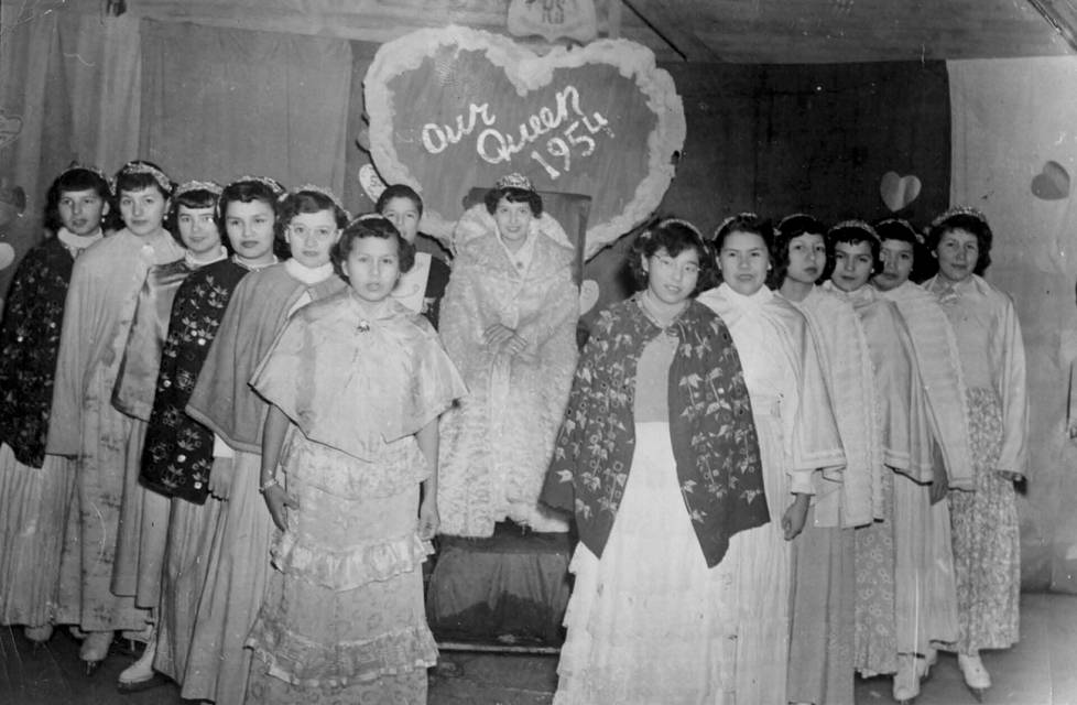 Tyttöjä koulukodissa Ontariossa vuonna 1954.