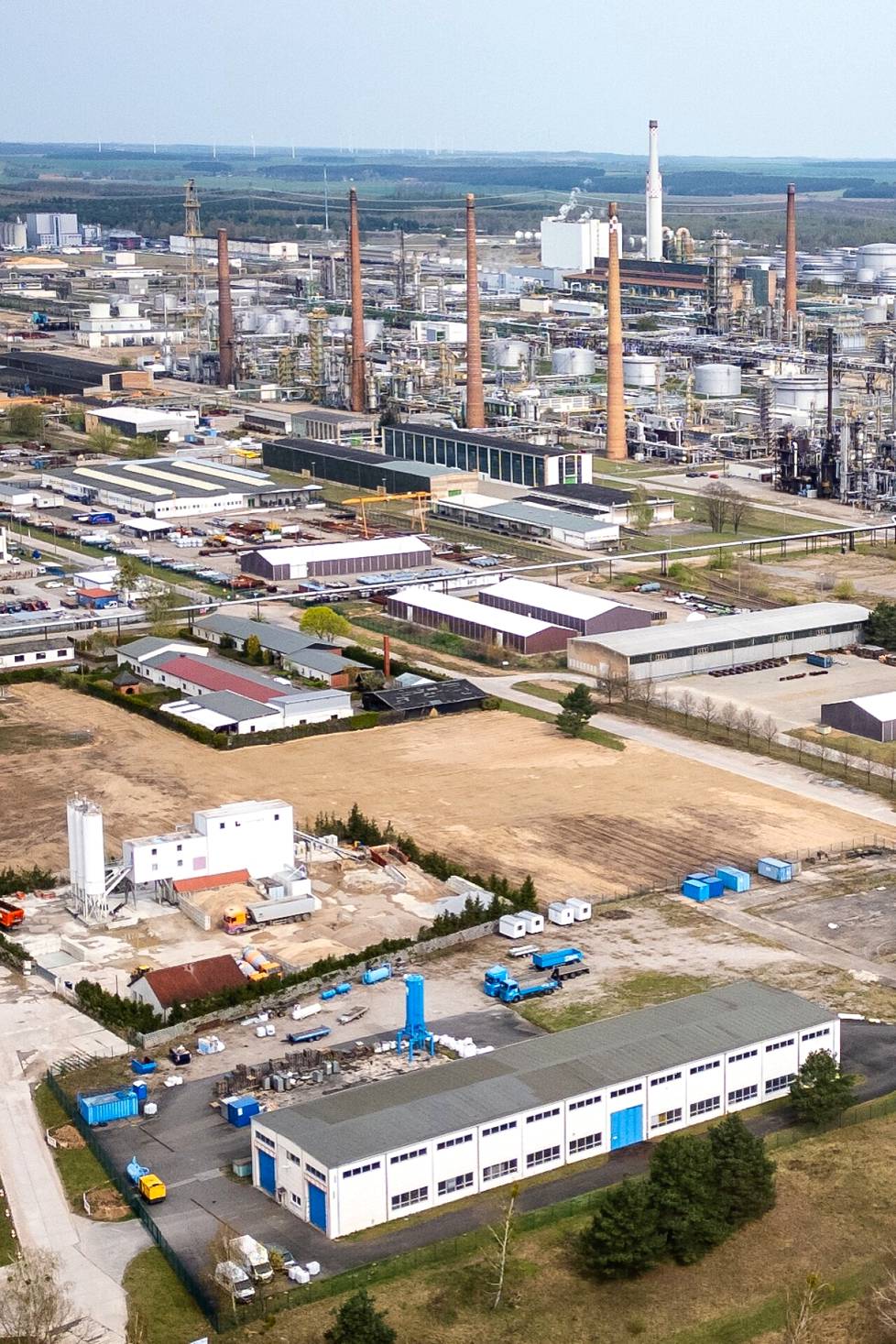 PCK-öljynjalostamo on Schwedtin tärkein työantaja ja merkittävä koko Pohjois-Saksan ja Berliiniin polttoainetuotannon kannalta.