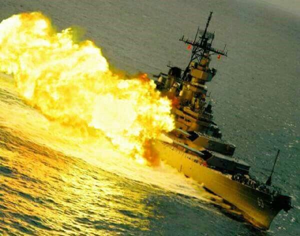 de5457d822b4cfd1b465e6354cc864dd--us-navy-battleship.jpg