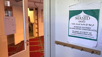 moskeijan eteinen moskeijan eteinen