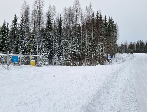 Varastohallin tontin lisäksi venäläisliikemies osti kaksi muutakin tonttia Saarijärveltä ja naapurikunnasta Karstulasta.  Varastohallin tontin lisäksi venäläisliikemies osti kaksi muutakin tonttia Saarijärveltä ja naapurikunnasta Karstulasta.