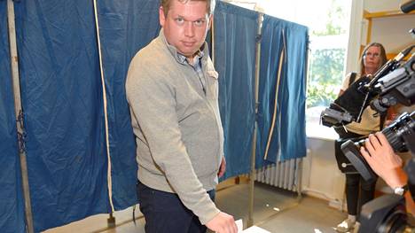 Tanskasta kotoisin oleva Rasmus Paludan matkusti Ruotsiin provokaatiomielessä. Kuva parlamenttivaaleista vuodelta 2019.
