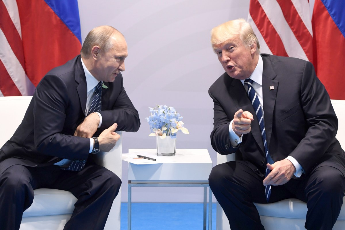 170707-trump-putin-sitdown-5-1017a-rs_0d03b6f472a3bb183020234312f10ec8.nbcnews-fp-1200-800.jpg