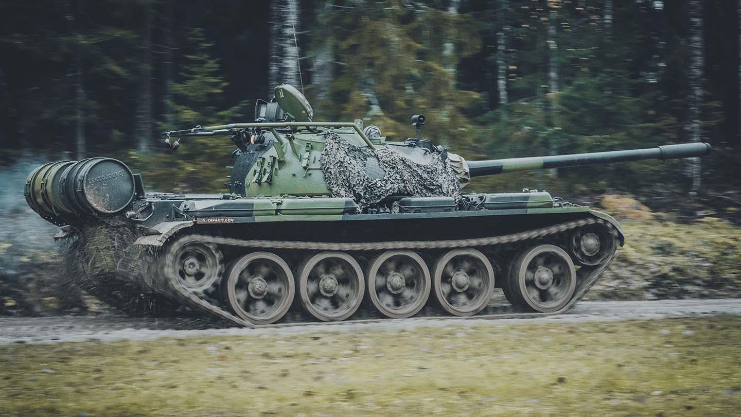 T55-panssarivaunu-005.jpg