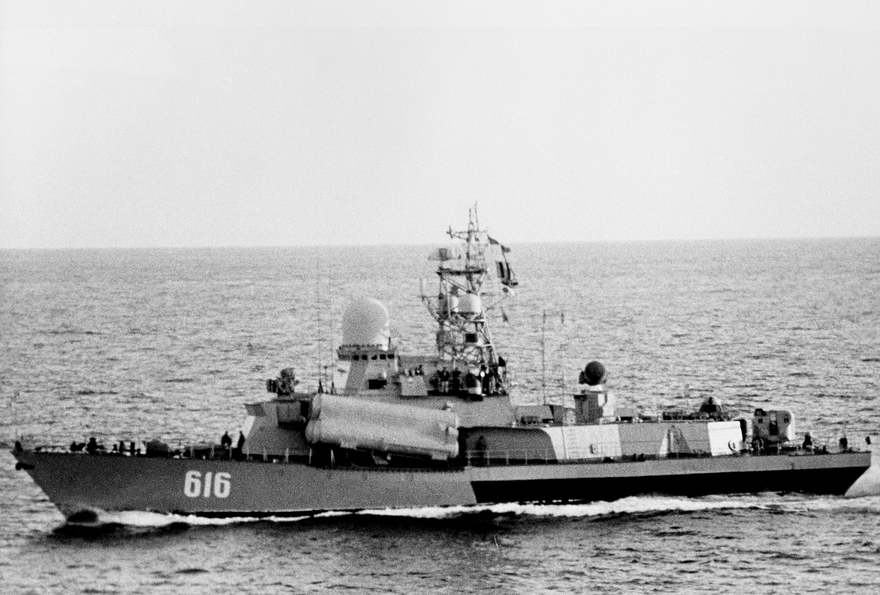 Soviet_Nanuchka_class_guided_missile_corvette.JPEG