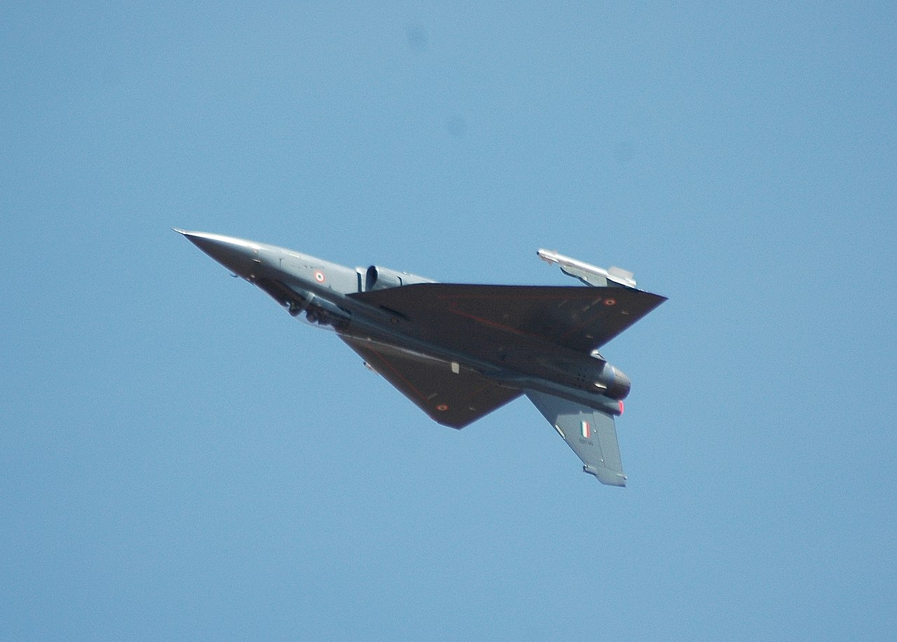 1280px-Tejas_inverted_pass.jpg