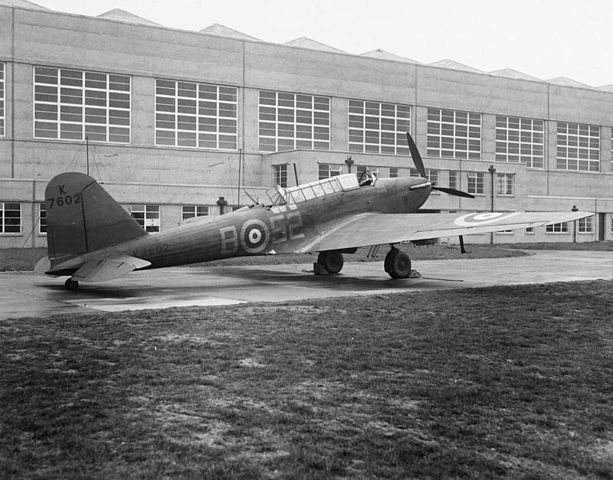 613px-52_Squadron_RAF_Fairey_Battle_at_Upwood_IWM_H%28AM%29_179.jpg