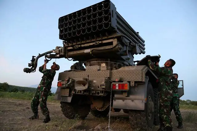 RM-70_Vampir_122mm_MLRS_Multiple_Launch_Rocket_System_Excalibur_Army_Czech_Republic_defense_industry_011.jpg