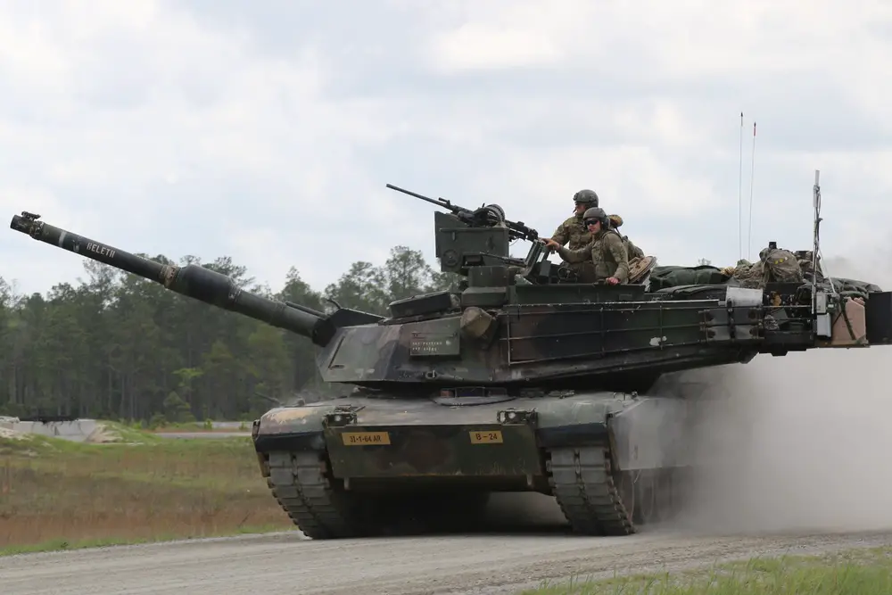 www.armyrecognition.com