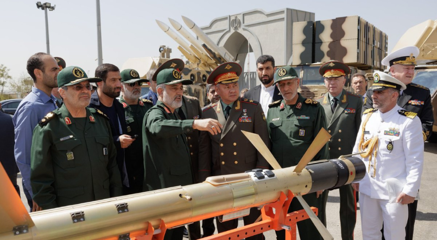 886x486-iran-missilem-23-60.png