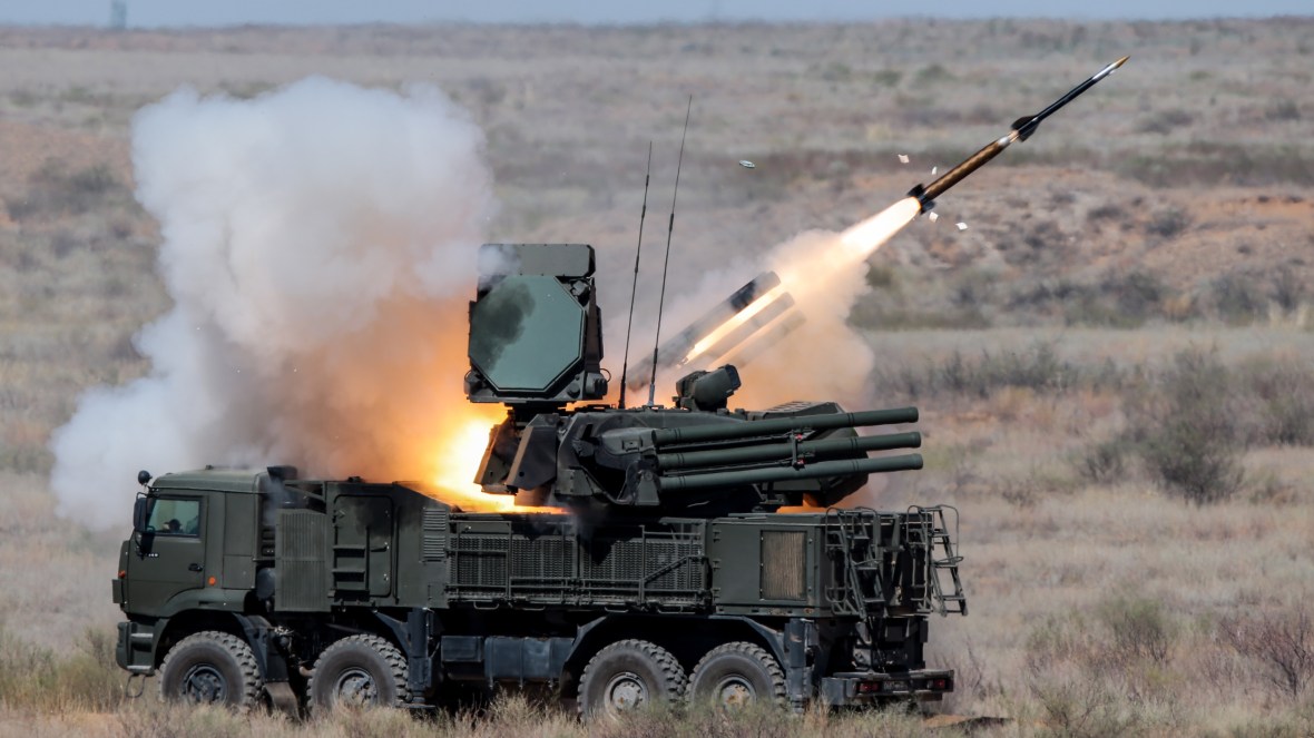 A Pantsir S-1 anti-aircraft system falling into the wrong hands poses a threat to both military and civilian aircraft