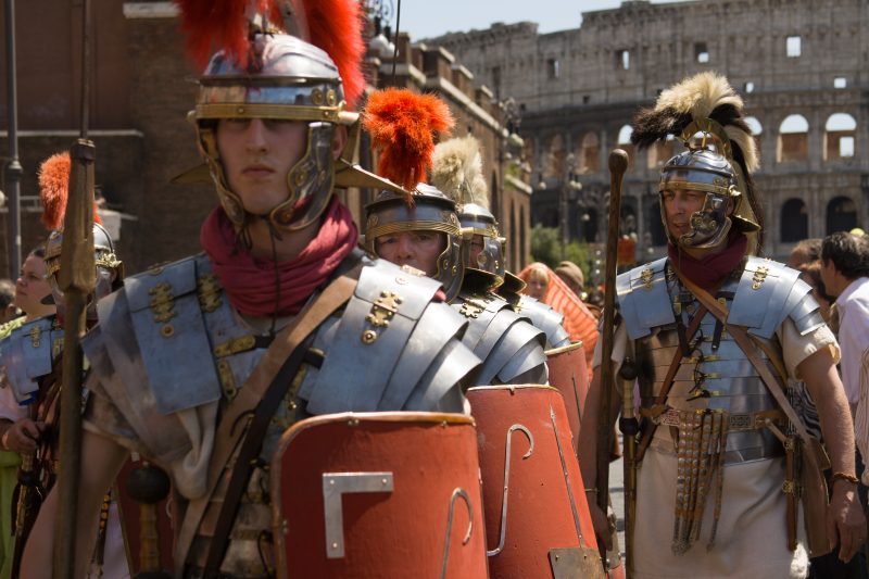 roman-soldiers.jpg